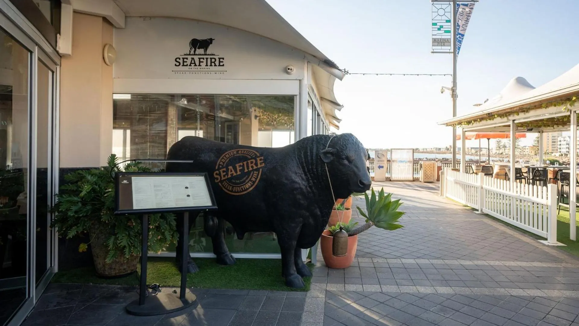 Belle Escapes - Glenelg Cottage By The Marina Australia